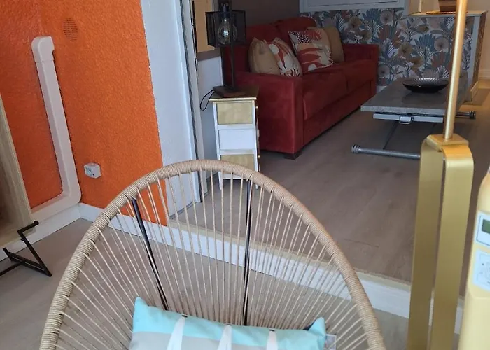 Mimilou Eleuthera 300 M Centre Naturiste Agde