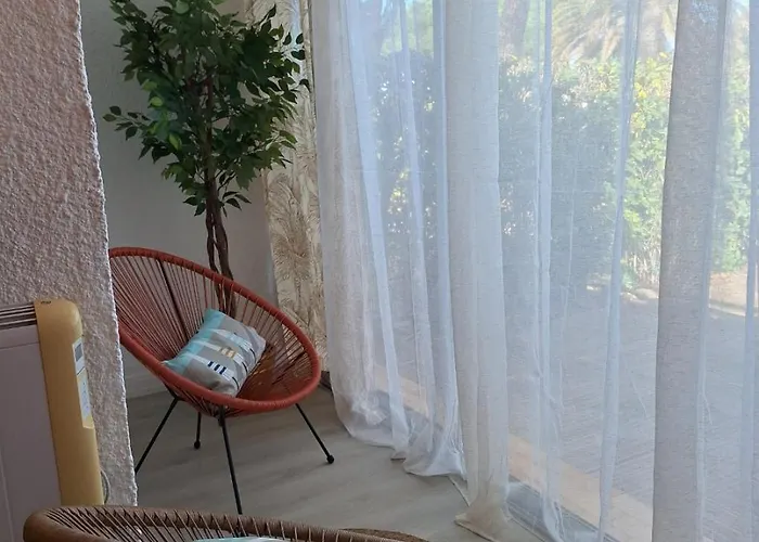 Mimilou Eleuthera 300 M Centre Naturiste Appartamento Agde